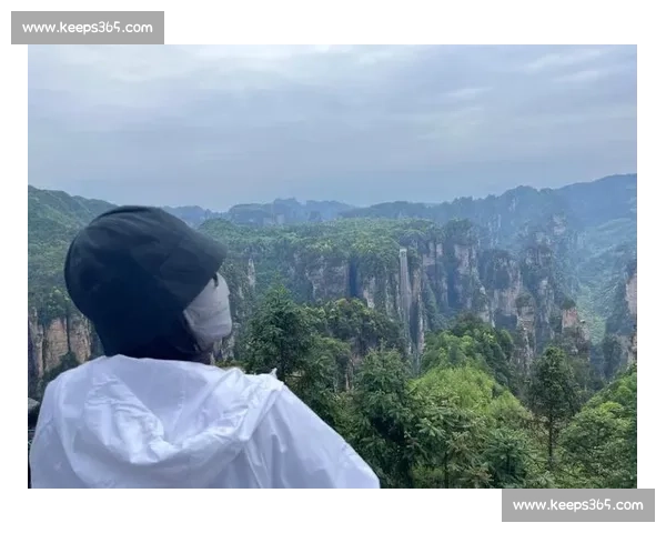 峰林终见顶!2025XTERRA 武陵源站完赛记 峰林终见顶!2025XTERRA 武陵源站完赛记