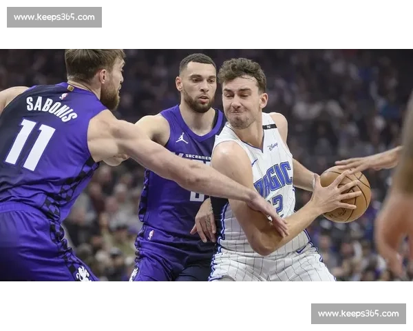 开季 3 连 30+！拉文书写国王 50 年新篇