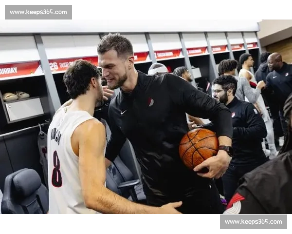 斯普利特首秀狂胜！冰水浇身喊三遍 “我准备好了”