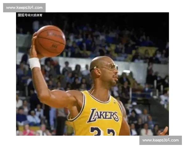 无冕的图腾:NBA 那些被命运亏欠的巨星 无冕的图腾:NBA 那些被命运亏欠的巨星