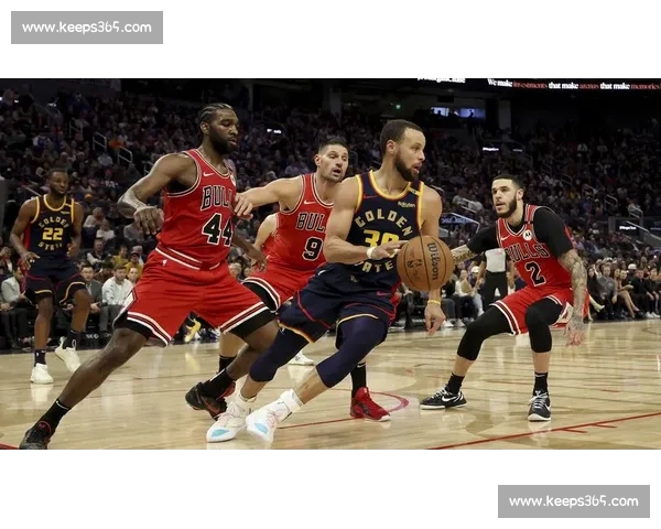 公牛对决勇士巅峰之夜攻防博弈引爆全场期待新老球星正面交锋两强 公牛对决勇士巅峰之夜攻防博弈引爆全场期待新老球星正面交锋两强