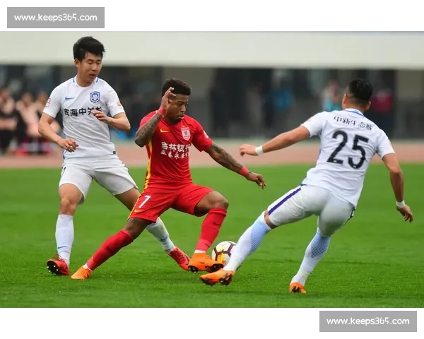 山东鲁能迎战天津泰达焦点对决赛场风云再起谁主沉浮今夜中超强强碰撞